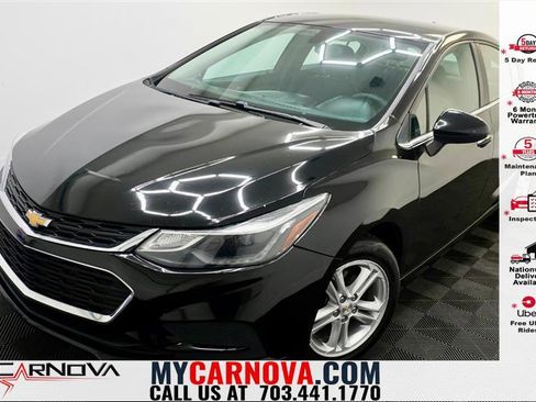 Used 2017 Chevrolet Cruze LT image 1