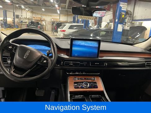 Used 2020 Lincoln Aviator Grand Touring w/ Equipment Group 301A image 15