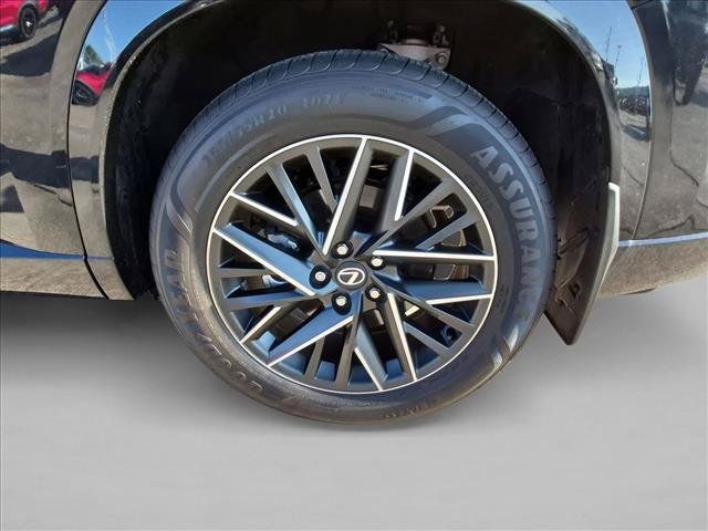 Used 2026 Lexus TX 350 AWD w/ Technology Package image 15