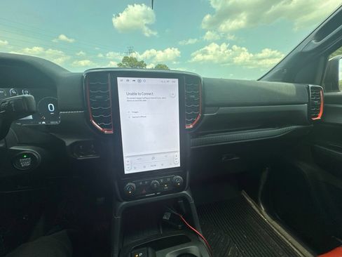 Used 2025 Ford Ranger Raptor AWD/4WD image 24