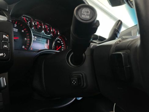 Used 2016 GMC Yukon XL SLT w/ Open Road Package image 35