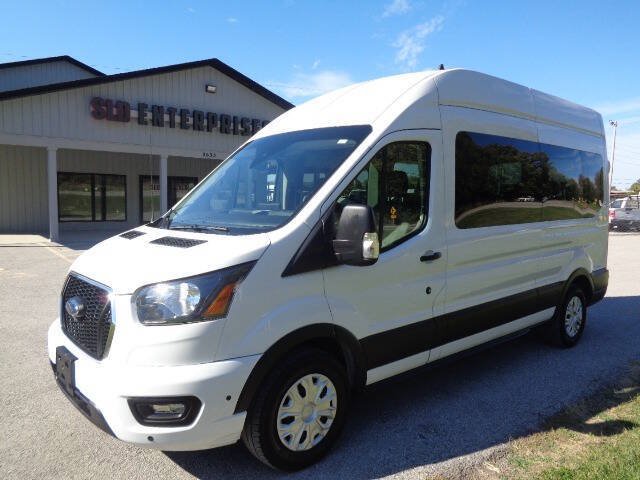 Used 2025 Ford Transit 350 XLT RWD image 1