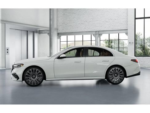 New 2027 Mercedes-Benz E 450 4MATIC Sedan image 35