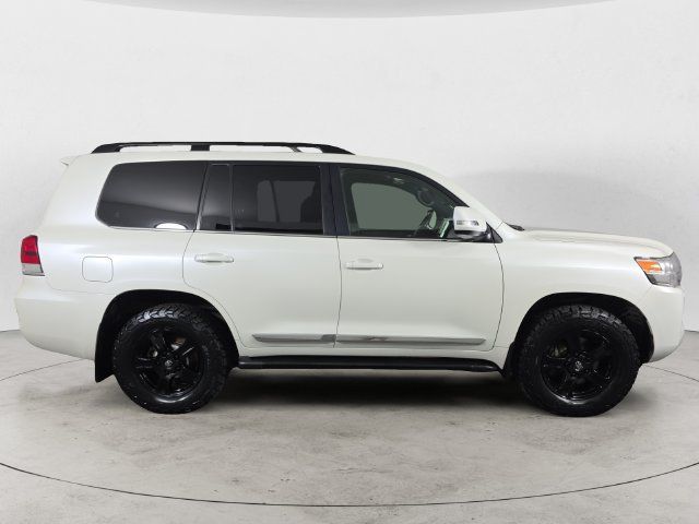 Used 2016 Toyota Land Cruiser AWD/4WD image 4