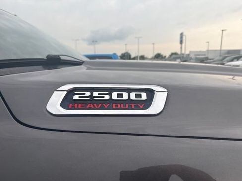 Used 2019 RAM 2500 Limited AWD/4WD image 3