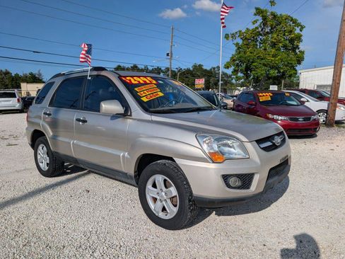 Used 2009 Kia Sportage EX w/ Leather Pkg FWD image 1