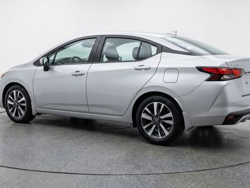 Used 2025 Nissan Versa SV w/ Trunk Package FWD image 6