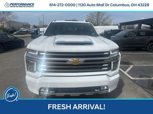Used 2021 Chevrolet Silverado 3500 High Country image 10