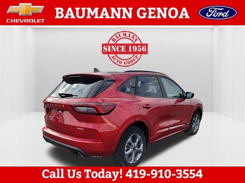 Used 2024 Ford Escape ST-Line w/ Tech Pack #1 image 8
