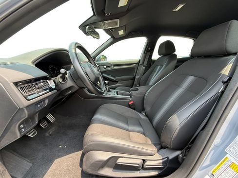 Used 2023 Honda Civic Sport image 9