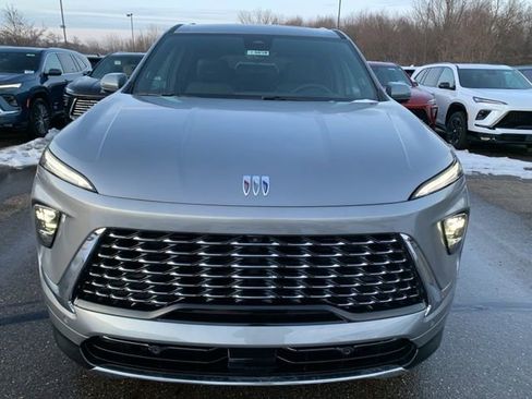 New 2026 Buick Enclave Avenir w/ Super Cruise Package image 9