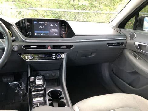Used 2020 Hyundai Sonata SEL w/ Convenience + Sunroof Package FWD image 12