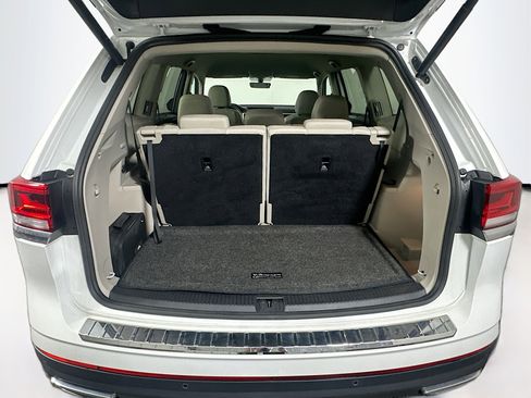 Used 2023 Volkswagen Atlas SE image 31