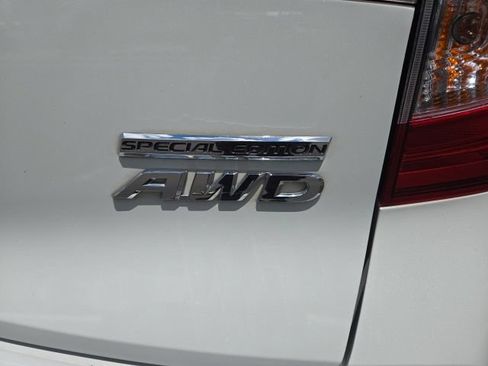 Used 2021 Honda Pilot Special Edition image 4