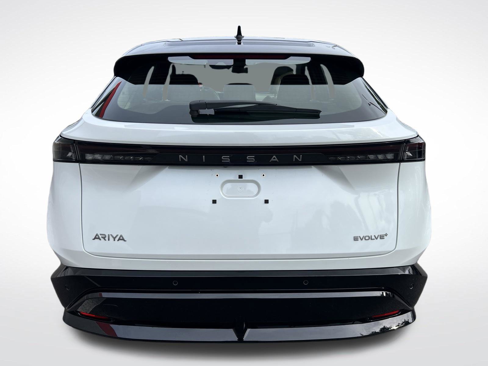 Used 2023 Nissan Ariya FWD image 7