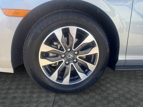 Used 2021 Honda Odyssey EX-L image 13