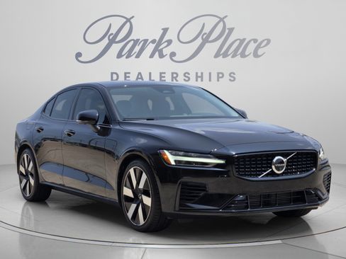 Used 2024 Volvo S60 T8 Ultimate AWD/4WD image 8