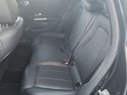 Used 2023 Mercedes-Benz GLA 250 image 7