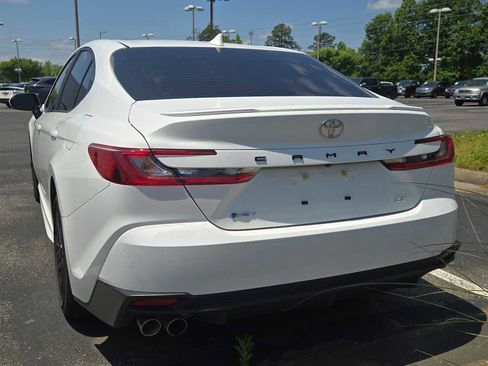 Used 2025 Toyota Camry SE w/ Multimedia Upgrade Package FWD image 4