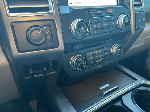 Used 2018 Ford F350 Limited w/ FX4 4x4 Off Road Package image 25