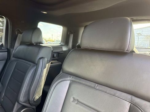 Used 2025 Hyundai Santa Fe Calligraphy FWD image 13