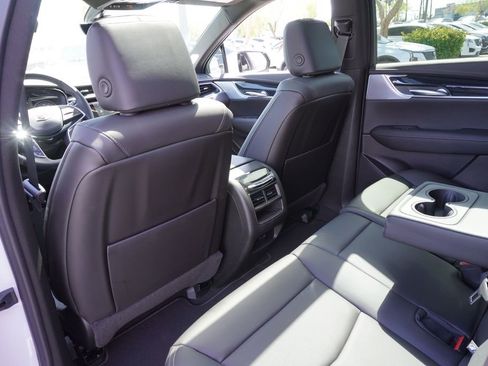 New 2025 Cadillac XT5 Premium Luxury w/ Technology Package image 10