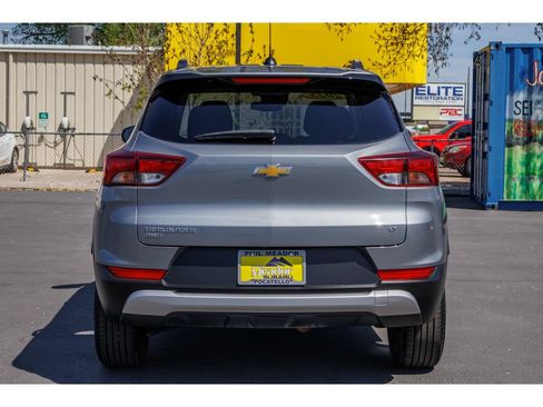 Used 2025 Chevrolet TrailBlazer LT AWD/4WD image 4