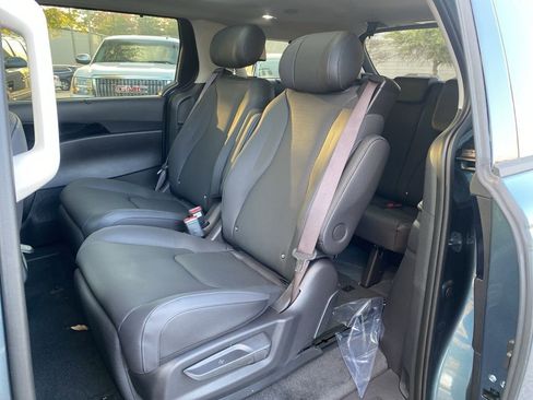 New 2026 Kia Carnival SX Prestige image 28