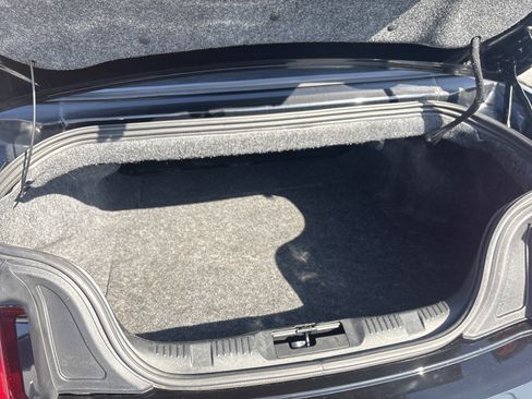 Used 2019 Ford Mustang Premium RWD image 31