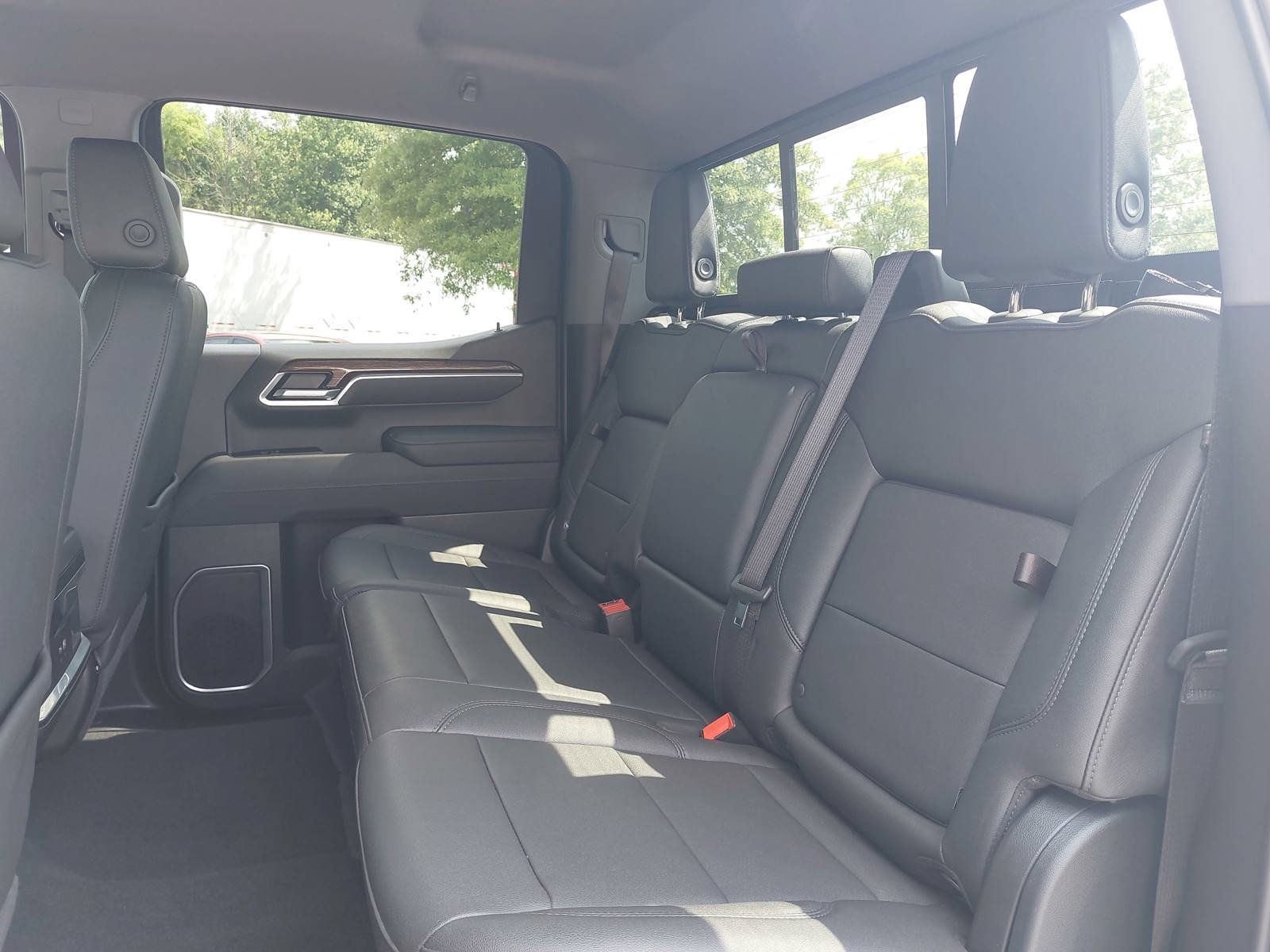 Used 2026 GMC Sierra 1500 Elevation w/ Elevation Premium Package AWD/4WD image 14