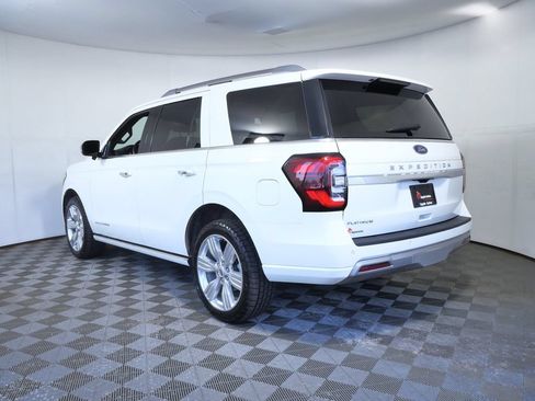 Used 2023 Ford Expedition Platinum AWD/4WD image 4