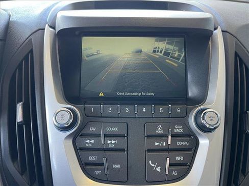 Used 2017 Chevrolet Equinox Premier w/ Enhanced Convenience Package AWD/4WD image 13