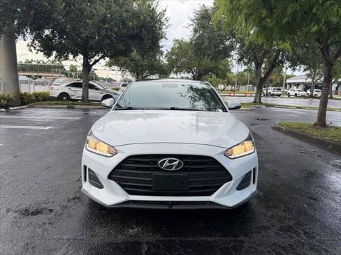 Used 2019 Hyundai Veloster 2.0 Premium FWD image 8
