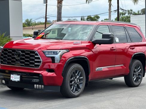 Certified 2026 Toyota Sequoia Platinum AWD/4WD image 9