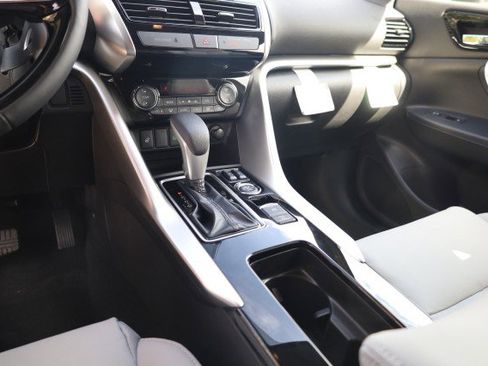 New 2026 Mitsubishi Eclipse Cross SEL image 13