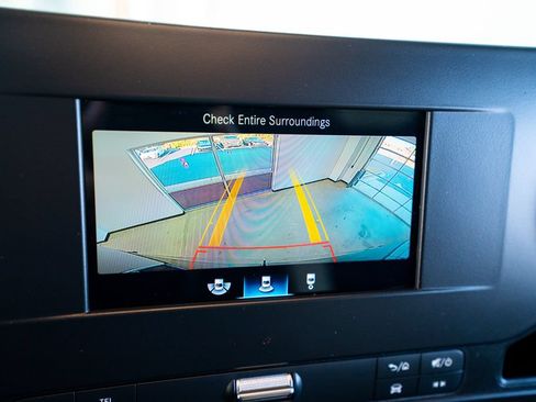 Used 2019 Mercedes-Benz Sprinter 170 image 31