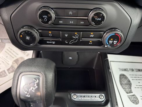 New 2026 Ford Bronco 2-Door AWD/4WD image 21