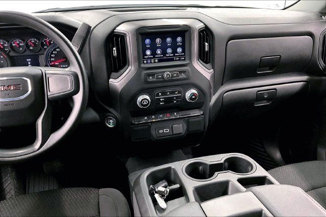 Used 2024 GMC Sierra 1500 Pro w/ Graphite Edition AWD/4WD image 7
