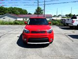 Used 2019 Kia Soul + image 2