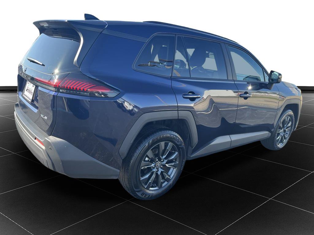 Used 2026 Toyota RAV4 XLE Premium AWD/4WD image 5