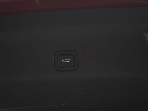 Used 2024 GMC Yukon XL Denali w/ Denali Reserve Package AWD/4WD image 22
