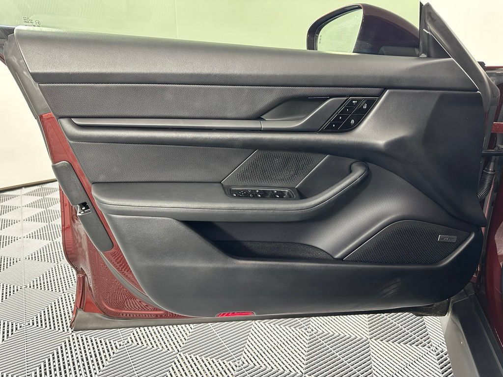 Certified 2021 Porsche Taycan RWD image 17