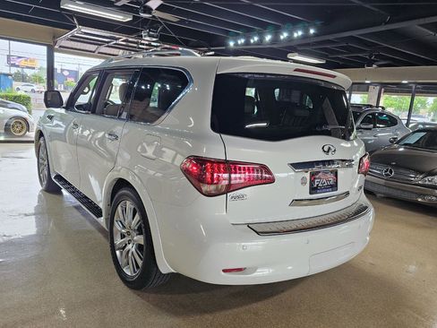 Used 2014 INFINITI QX80 2WD w/ Deluxe Touring Package image 5