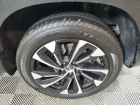 Certified 2025 MAZDA CX-50 2.5 Hybrid w/ Weather Package image 11