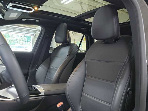 Certified 2026 Mercedes-Benz GLC 300 4MATIC image 21