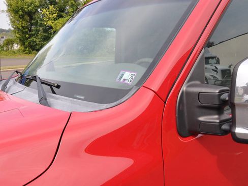 Used 2015 Nissan NV 2500 SV w/ Technology Package image 26