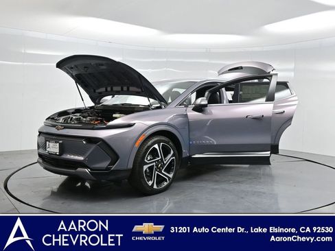 New 2026 Chevrolet Equinox EV LT image 36