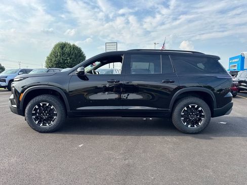New 2026 Chevrolet Traverse Z71 w/ Enhanced Driving Package AWD/4WD image 3
