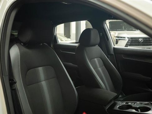 Used 2023 Honda Civic Sport image 13