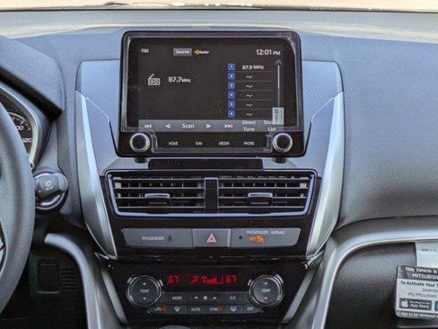 New 2025 Mitsubishi Eclipse Cross SE image 19